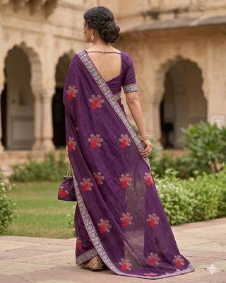 women's  silk blend with zari embroidery party wear saree 3