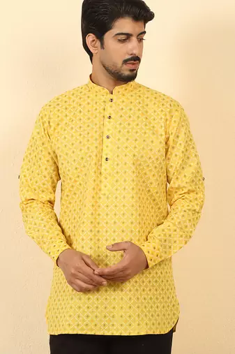foil printed yellow roll-up sleeves short kurta