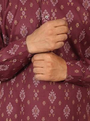 cotton blend printed maroon roll-up sleeves short kurta 5