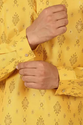 cotton blend printed yellow roll-up sleeves short kurta