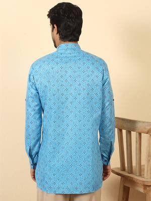 cotton blend floral printed blue roll-up sleeves short kurta 3