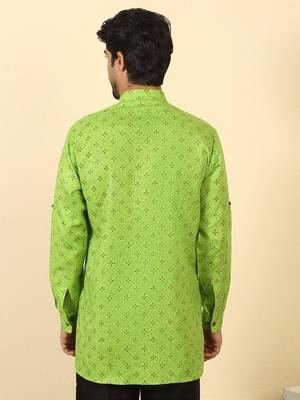 cotton blend floral printed green roll-up sleeves short kurta 3