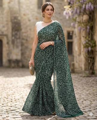 women's georgette digital printed full crushed exclusive saree 1