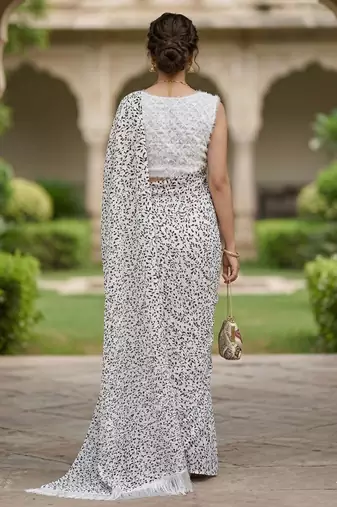 women's georgette digital printed full crushed exclusive saree