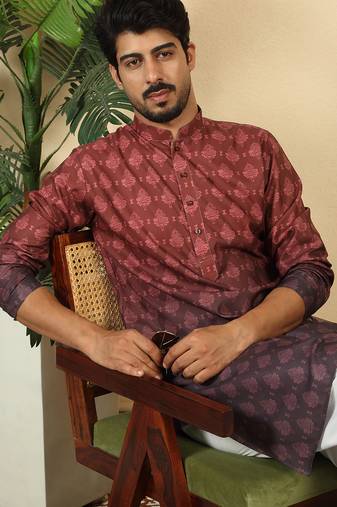 ombre printed mandarin collar straight maroon kurta 