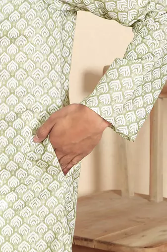 cotton blend leaf prints green knee length kurta