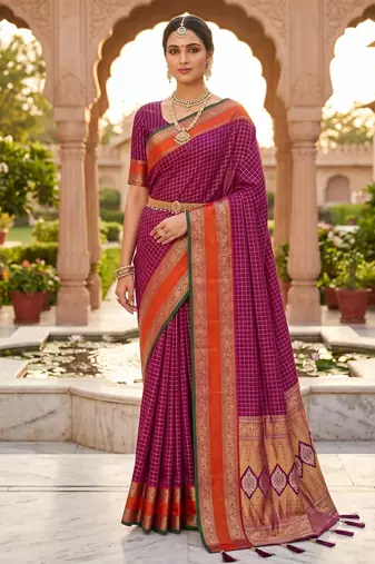 Magenta soft  silk with zari weaving chex &  rich pallu with contrast silk blouse