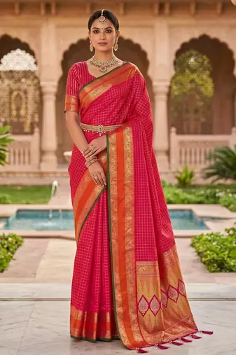 Rani pink soft  silk with zari weaving chex &  rich pallu with contrast silk blouse