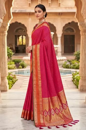 Rani pink soft  silk with zari weaving chex &  rich pallu with contrast silk blouse
