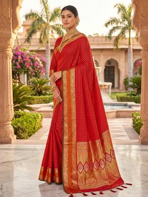 Red soft  silk with zari weaving chex &  rich pallu with contrast silk blouse 2