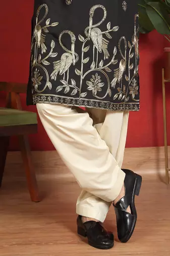 ethnic cotton silk detail daman work animal embroidered black kurta