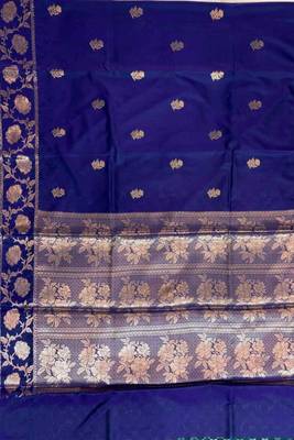Royal Blue Semi Silk Banarasi Saree With  Floral Zari Work 4