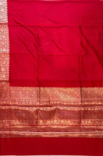 Red Semi Silk Banarasi Saree With Plain Anchal Border Work