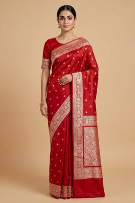 Red Semi Silk Mashru Banarasi Saree With Silver Zari Booti Work 2