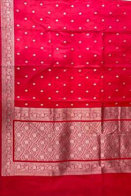 Red Semi Silk Mashru Banarasi Saree With Silver Zari Booti Work 4