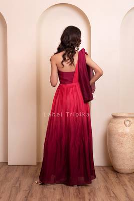 Pink pearl embellished one-shoulder draped gown for women 2