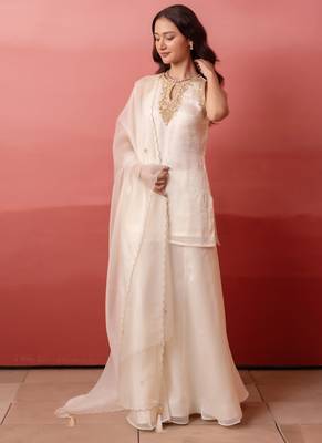 White zari & cut dana handwork georgette kurta palazzo set with dupatta for women 2