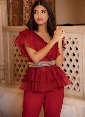 Magenta solid georgette v-neck ruffle top & flared pant co-ord set for women 4