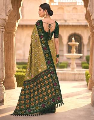 Green patola silk saree with zari weaving  meenakari patola design 2