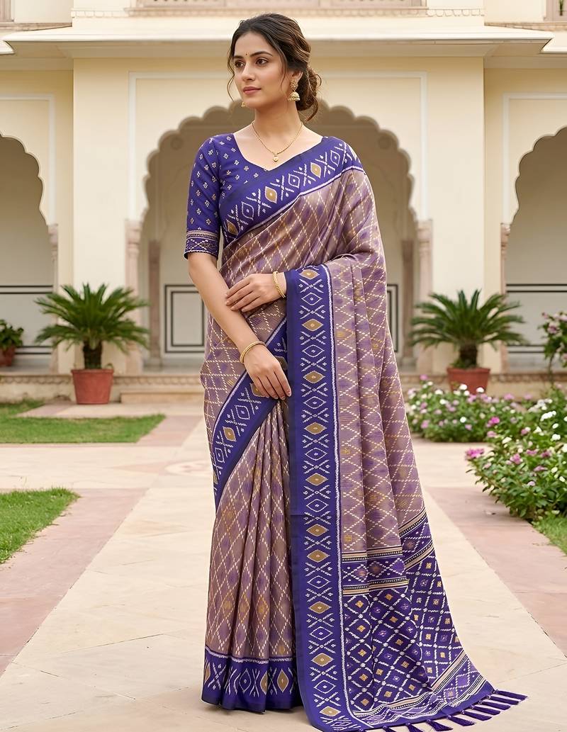 Onion pink patola silk saree with zari weaving meenakari patola design