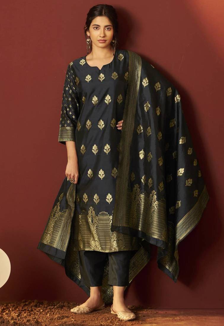 Black silk blend jacquard zari work kurta set with dupatta for women