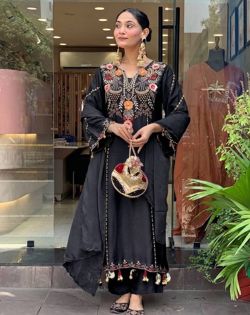 Women's black chanderi embroidered straight kurta set for with pant and dupatta