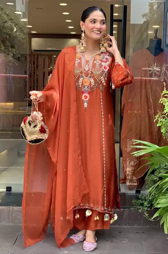 Women's rust chanderi embroidered straight kurta set for with pant and dupatta