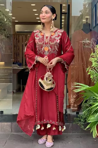 Women's maroon chanderi embroidered straight kurta set for with pant and dupatta