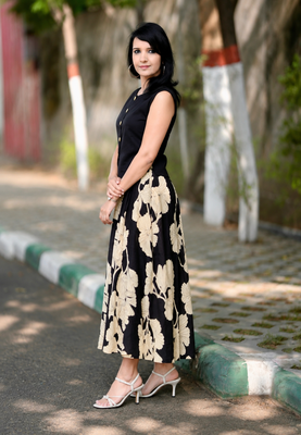 Premium black printed jaipuri cotton skirt and top set with beautiful button 4