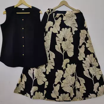 Premium black printed jaipuri cotton skirt and top set with beautiful button 5
