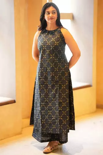 Beautiful black printed cord set
