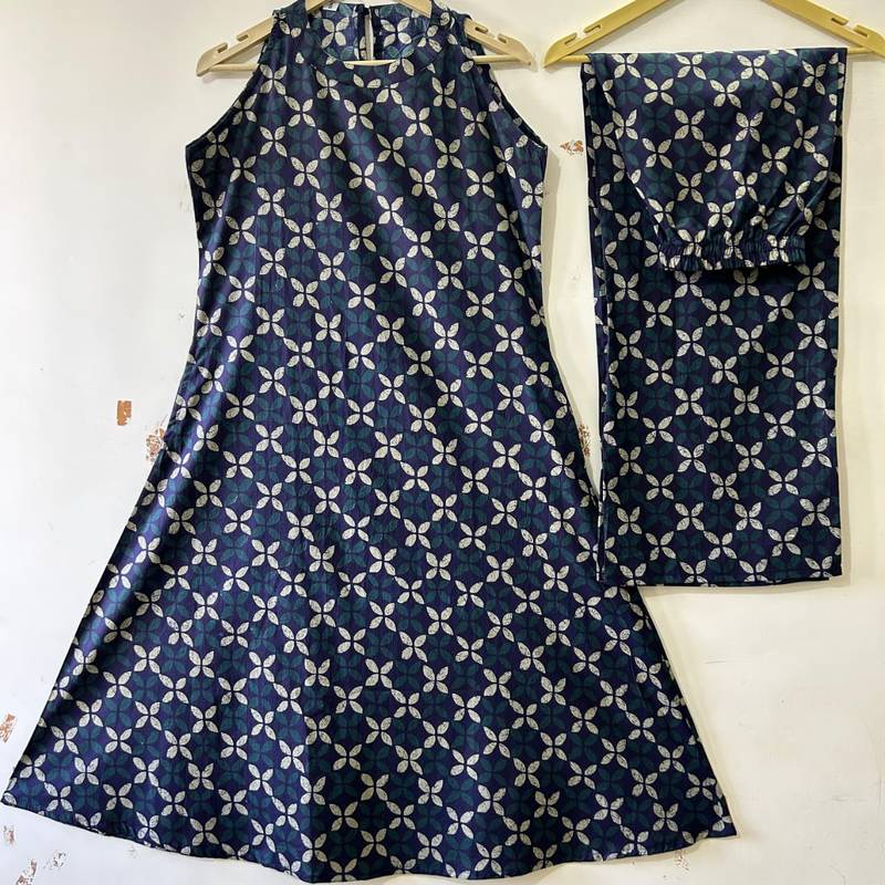 Beautiful black printed cord set