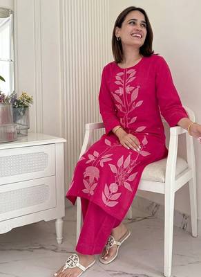 Beautiful pink cord set 2