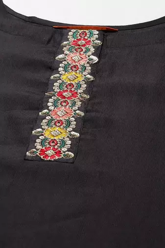 Women black regular thread work liva kurta with trousers & dupatta
