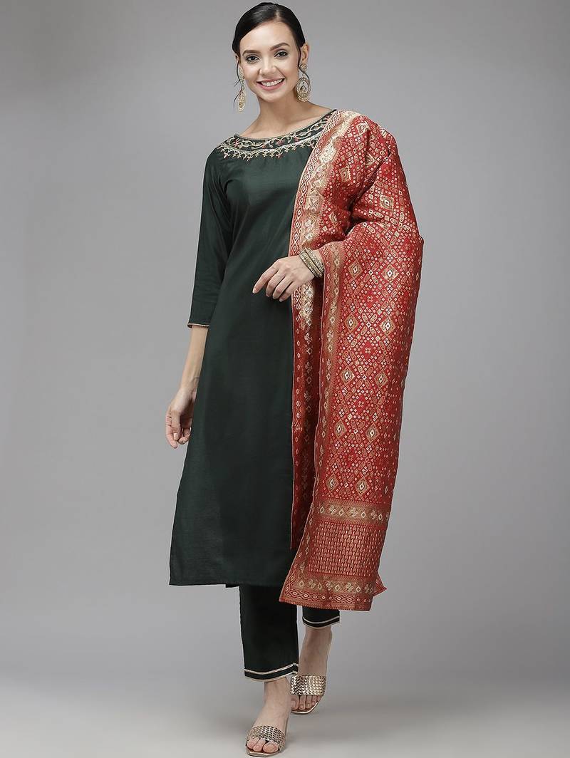 Women green ethnic motifs regular liva kurta with trousers & dupatta