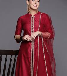 Women alina cut striped high slit thread work liva kurta with trousers & dupatta