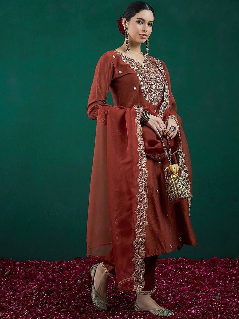 Ethnic motifs embroidered regular liva zari kurta with trousers & dupatta