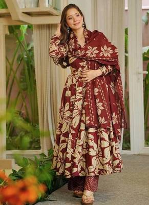 Red  maslin cotton digital print anarkali suit set 4