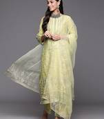Women green floral printed liva kurta with palazzos & with dupatta