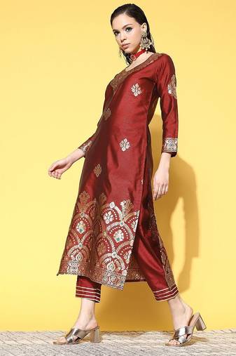 Women maroon & gold-toned ethnic motifs woven design kurta with palazzos