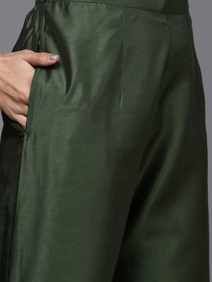 Women green sequinned liva kurta with palazzos & with dupatta 3