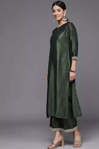 Women green sequinned liva kurta with palazzos & with dupatta