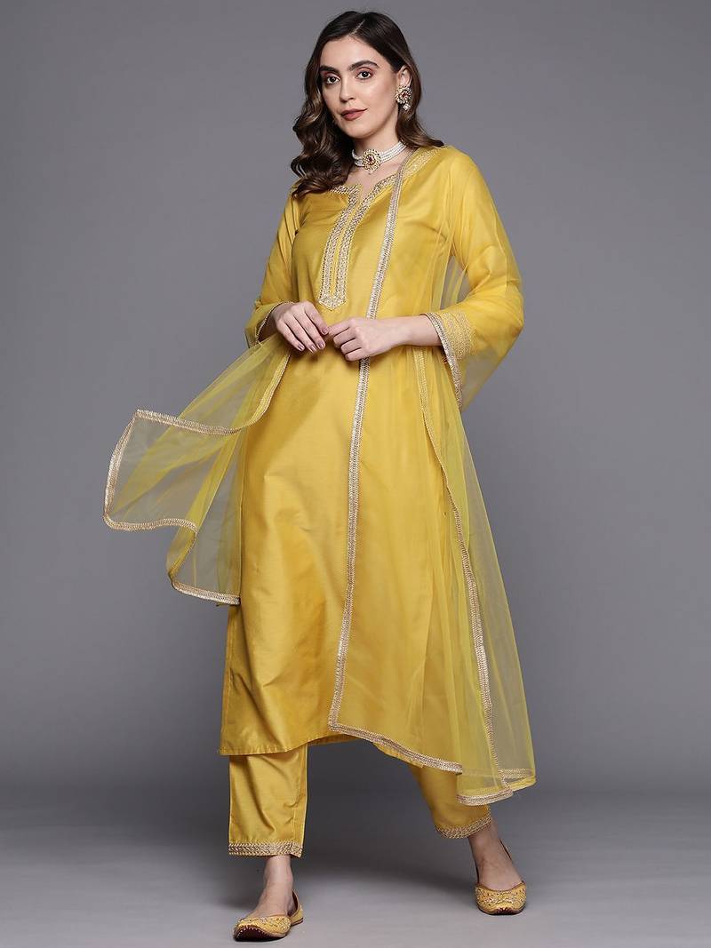 Ethnic motifs embroidered sequinned kurta with trousers & with dupatta