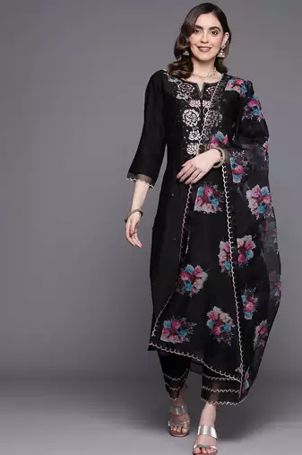 Floral embroidered thread work liva kurta with trousers & with dupatta