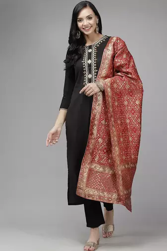 Embroidered sequinned kurta with trousers & dupatta