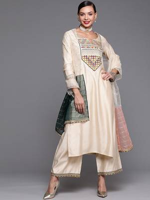 Women embroidered thread work cotton kurta with palazzos & dupatta 1