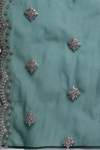 Women ethnic motifs embroidered gotta patti kurta with trousers & dupatta