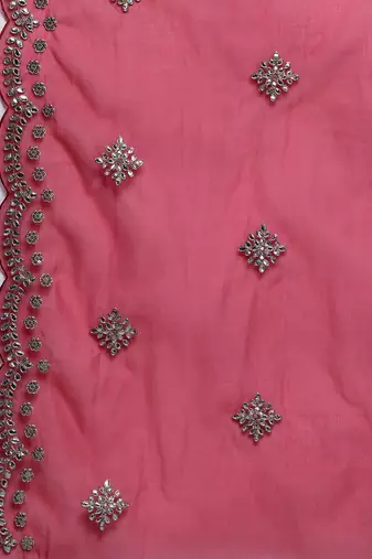Women ethnic motifs embroidered gotta patti kurta with trousers & dupatta