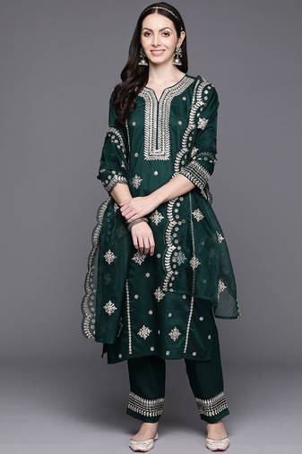 Women ethnic motifs embroidered gotta patti kurta with trousers & dupatta