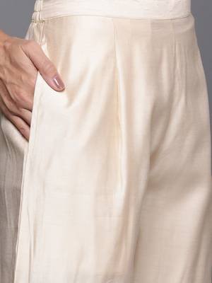 Women embroidered thread work cotton kurta with palazzos & dupatta 3